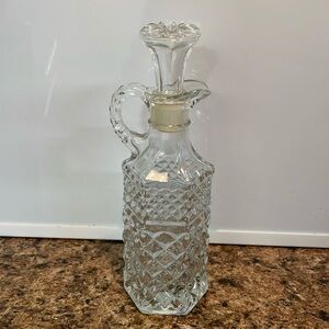 Elegant‎ Clear Glass Decanter